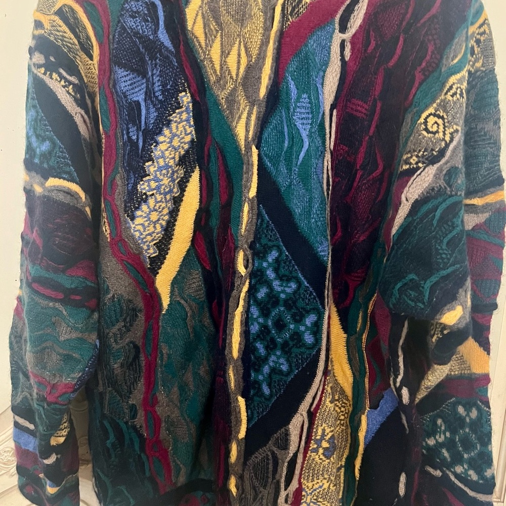COOGI Colorful Patterned Crewneck Sweater